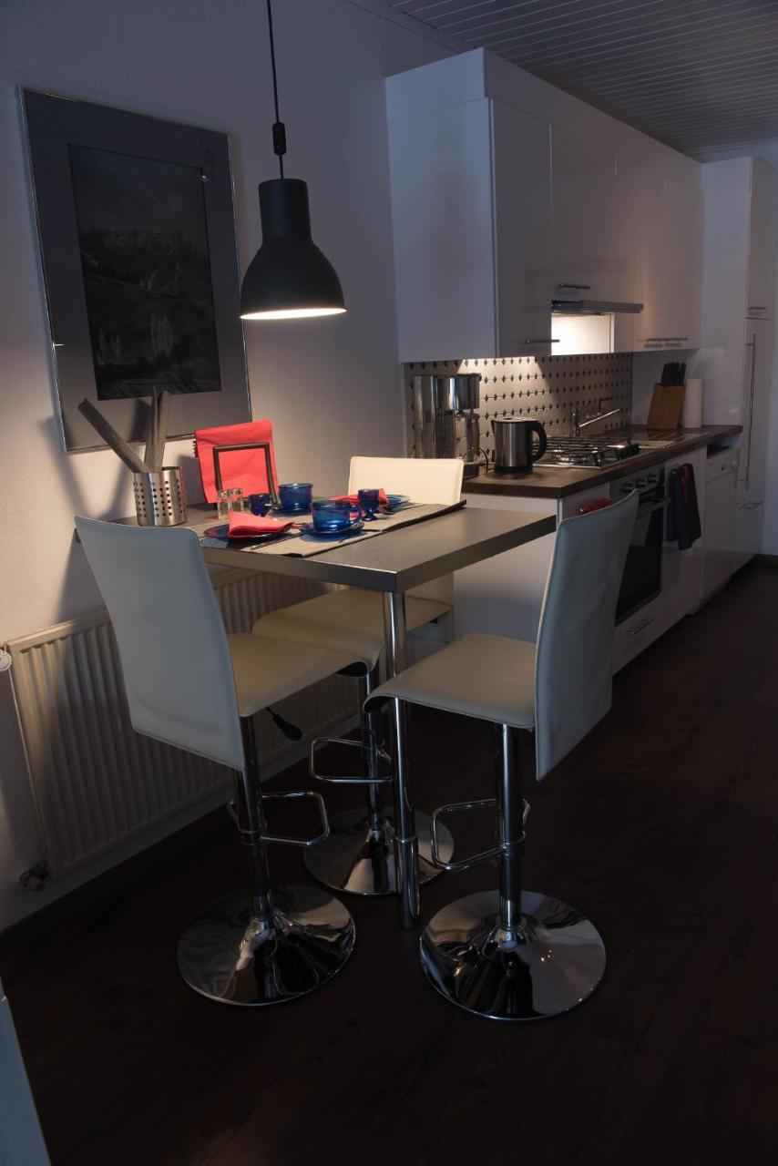 Ferienwohnung München- Pullach, Wohnen im Grünen Exterior foto